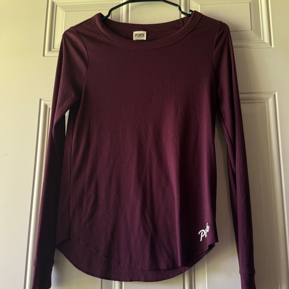 VS Pink ribbed purple long sleeve